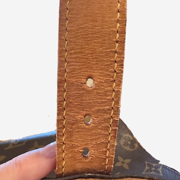 Louis Vuitton Monogram Montsouris GM Fullsize Backpack - Picture 14 of 16